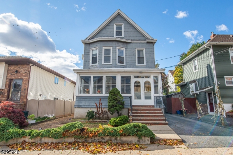 Lodi Boro, NJ 07644,116 Spring St