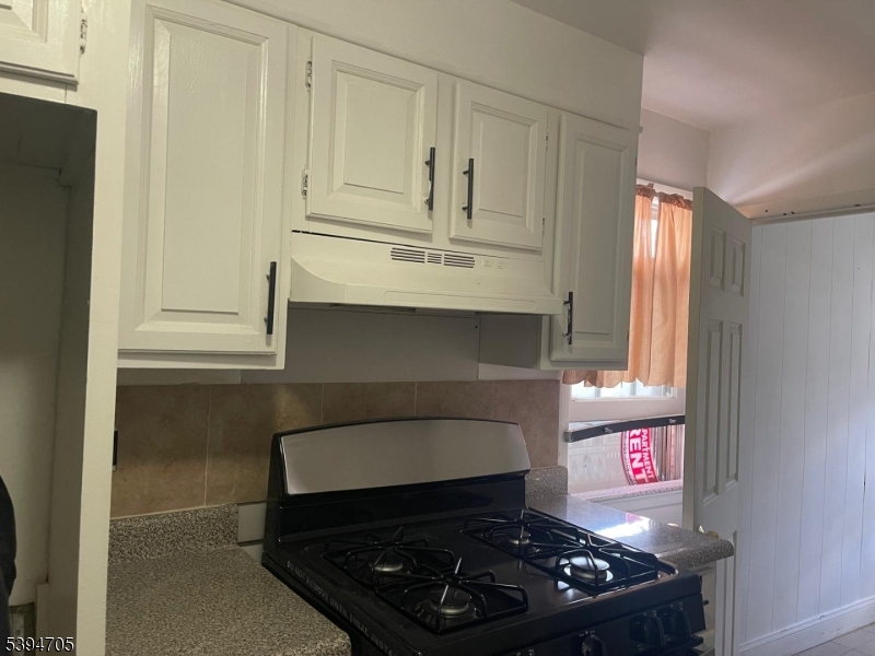 Paterson City, NJ 07522,228 Temple St