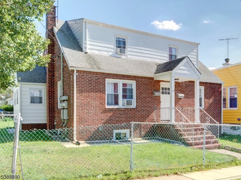 Irvington Twp., NJ 07111,36 Orchard Pl