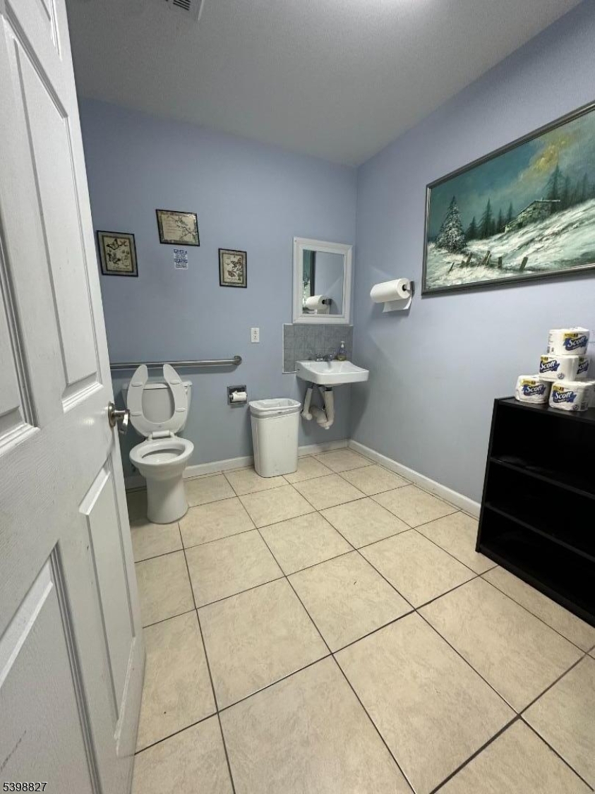 Clifton City, NJ 07011,1151 Main Ave