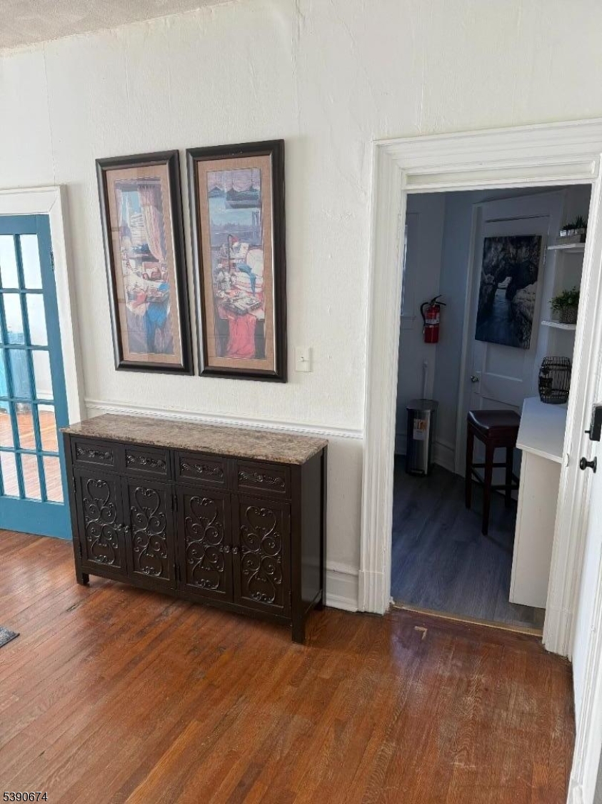 Trenton City, NJ 08608,210 W STATE ST