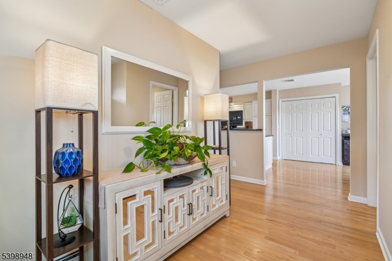 Roxbury Twp., NJ 07850,305 Kingsland Rd