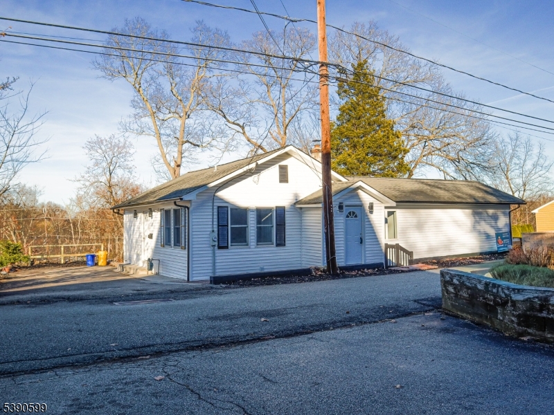 Lincoln Park Boro, NJ 07035,43 Nakomis Path