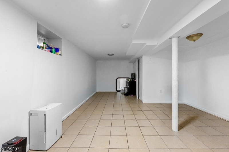 Elizabeth City, NJ 07206,113 2nd St