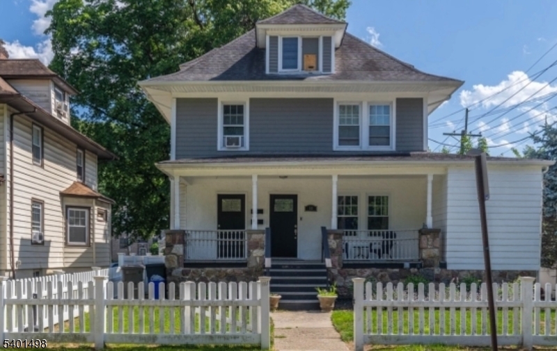 50 Elm Rd, Caldwell Boro Twp., NJ 07006