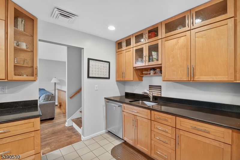 Milltown Boro, NJ 08850,7 Rosewood Dr