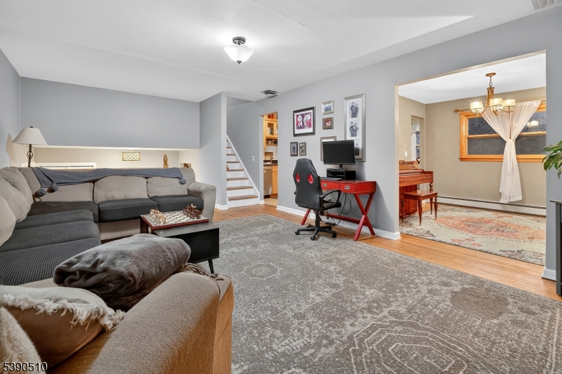 Milltown Boro, NJ 08850,7 Rosewood Dr