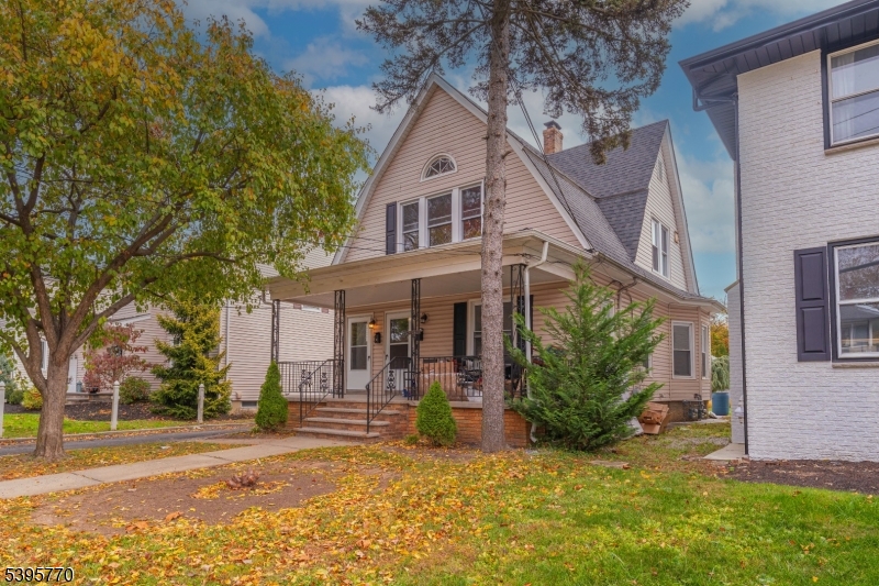 Scotch Plains Twp., NJ 07076,1944 Grand St #2