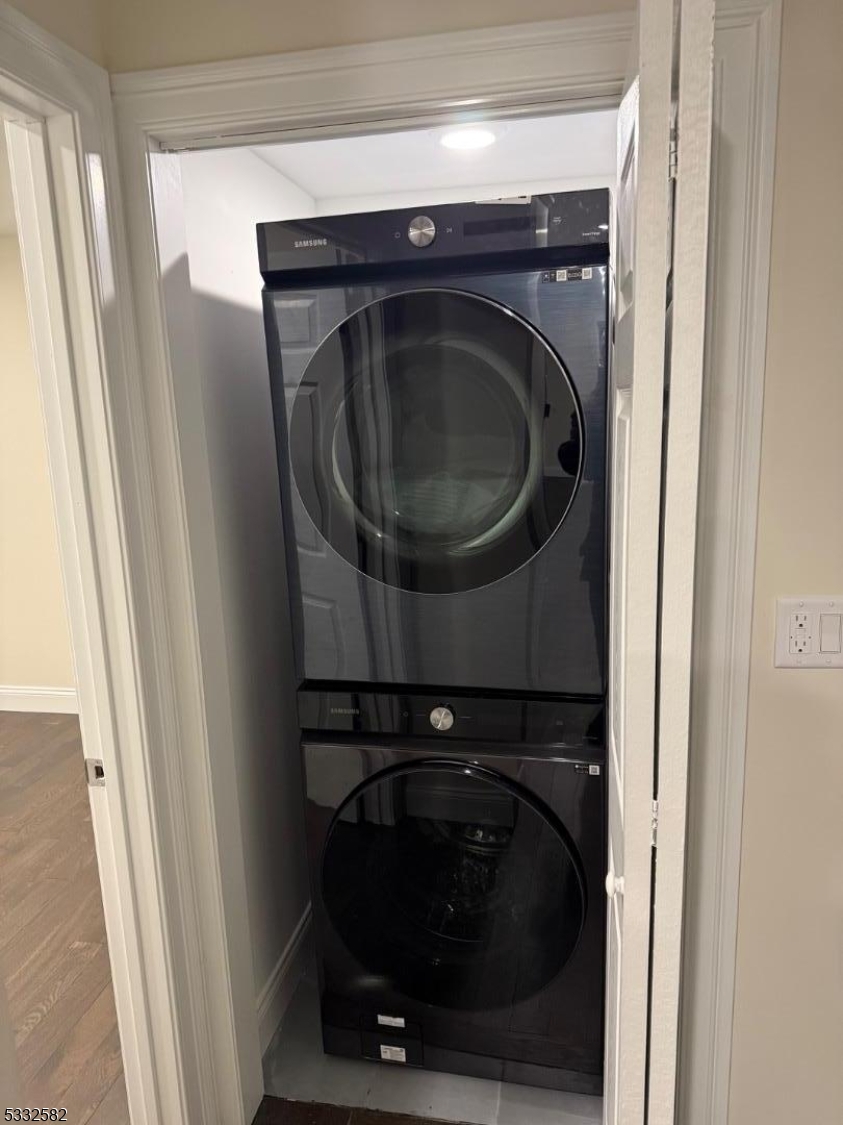 Bloomfield Twp., NJ 07003,7 Maple St