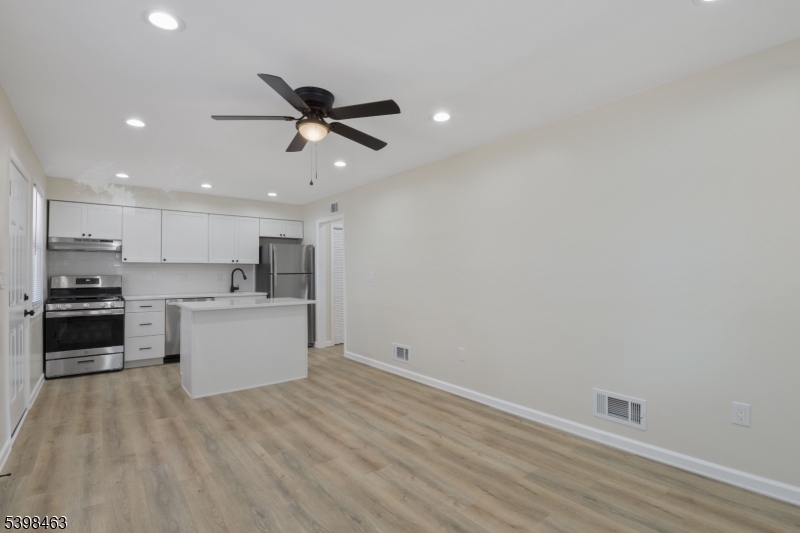 East Rutherford Boro, NJ 07073,335 Paterson Ave #D