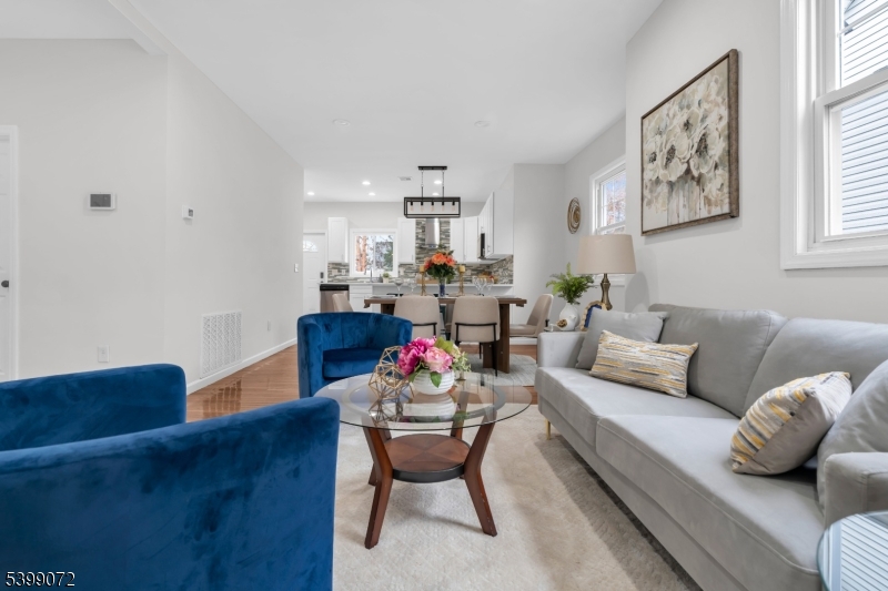 Roselle Boro, NJ 07203,1107 Drake Ave