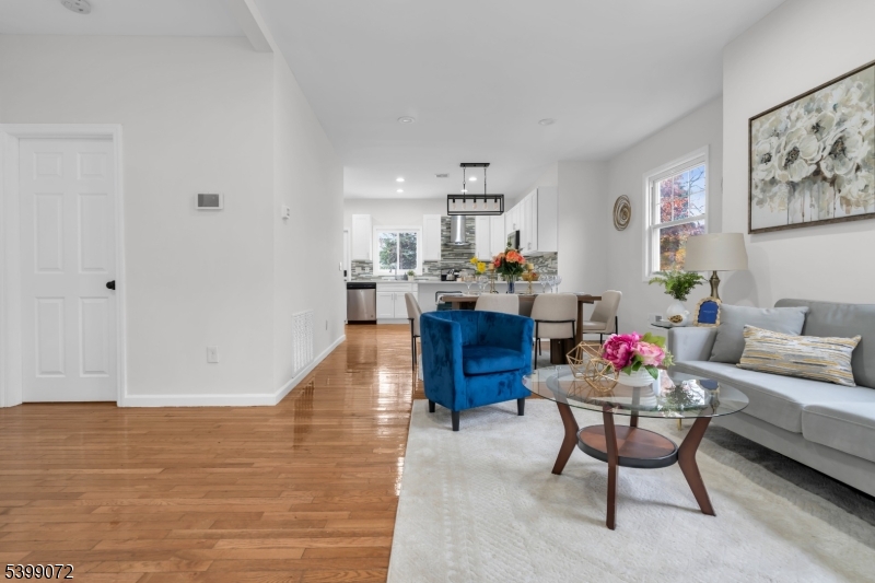 Roselle Boro, NJ 07203,1107 Drake Ave