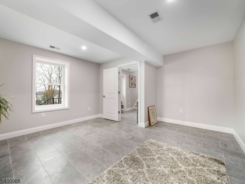 Jefferson Twp., NJ 07849,11 Maine St