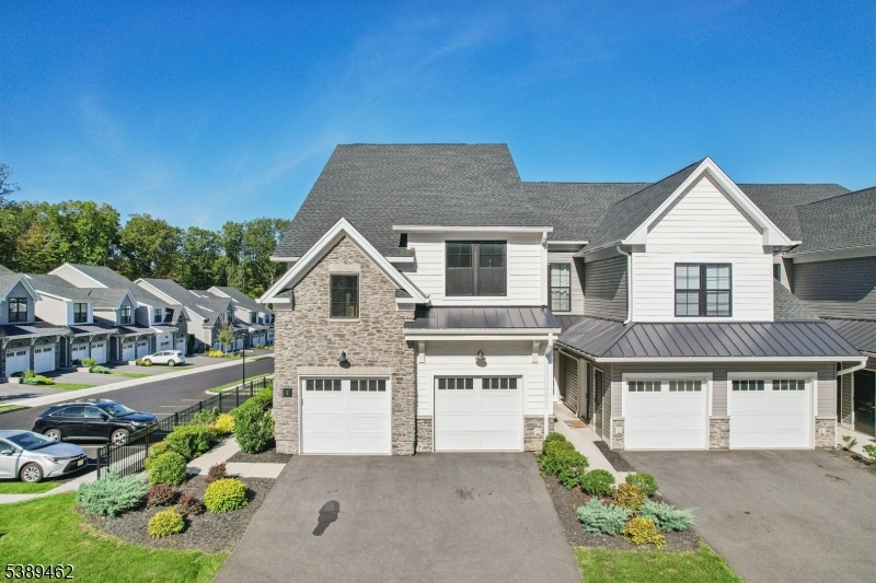 2 Lawrence Ln, Denville Twp., NJ 07834