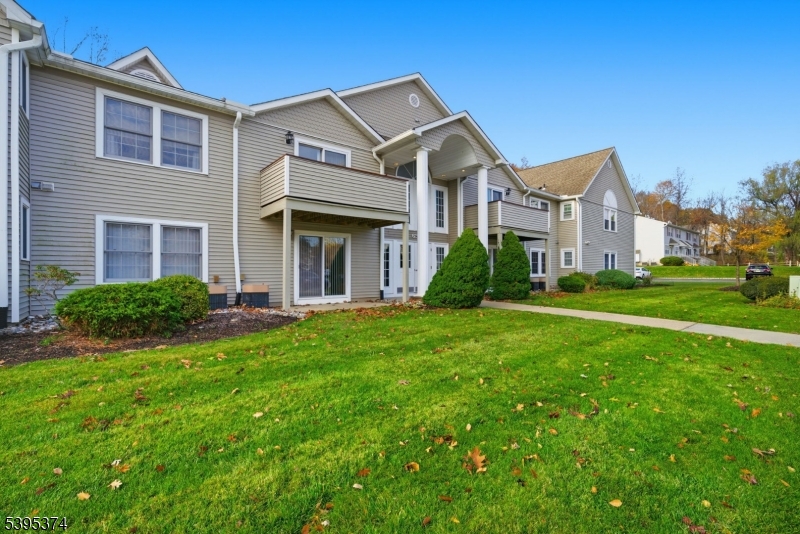 Independence Twp., NJ 07840,6316 Belmont Dr #16