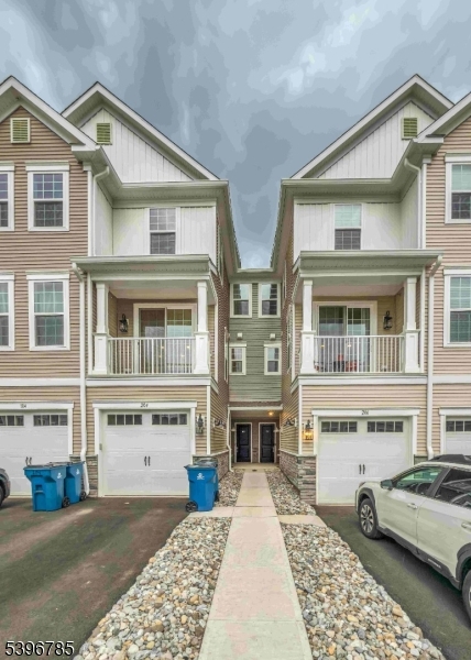 Warren Twp., NJ 07059,204 Honeysuckle Ln