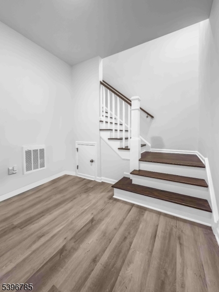 Warren Twp., NJ 07059,204 Honeysuckle Ln