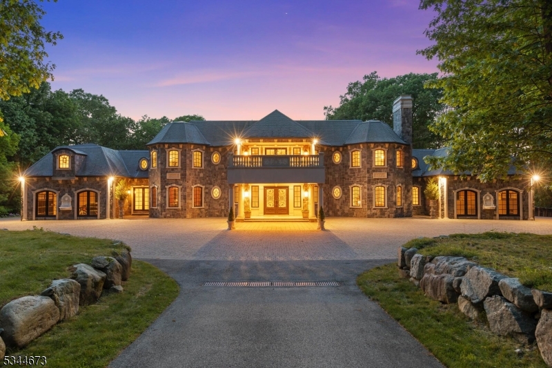 Saddle River Boro, NJ 07458,105 Chestnut Ridge Rd