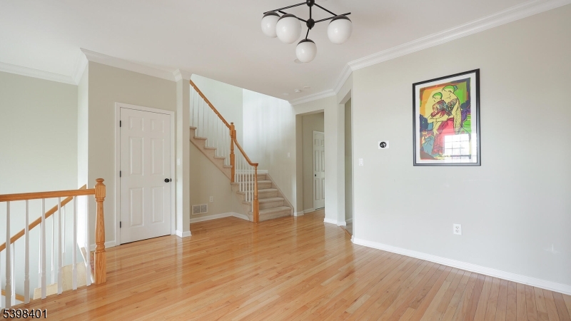 Montgomery Twp., NJ 08540,18 Truman Ave