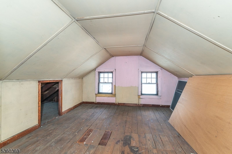 Rutherford Boro, NJ 07070,151 Jackson Ave