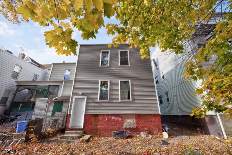 Newark City, NJ 07108,78 Treacy Ave