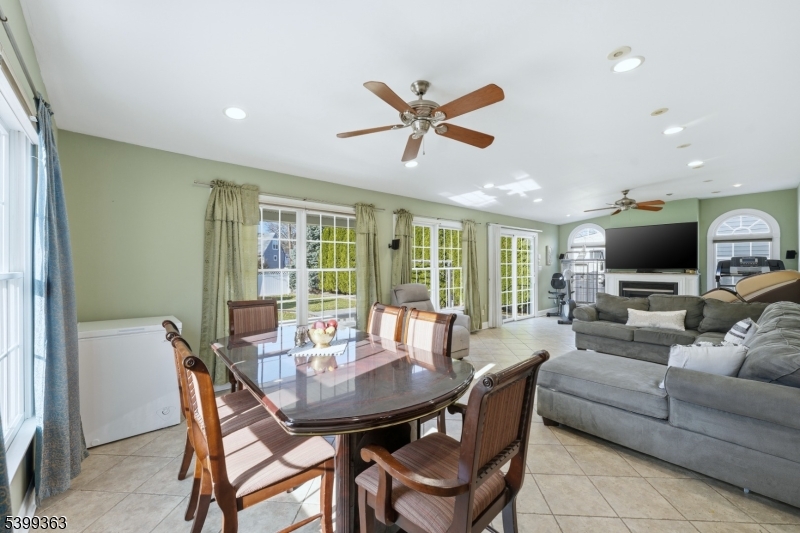 Rahway City, NJ 07065,1120 Greslin Ter