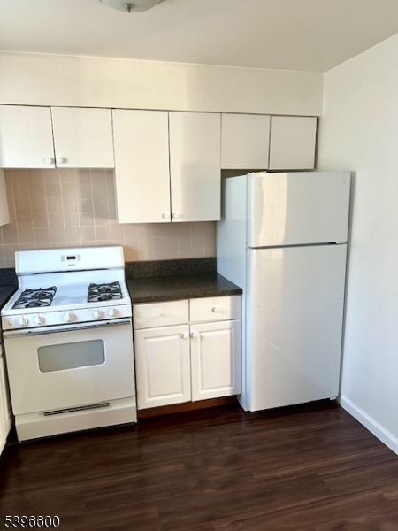 Parsippany-troy Hills Twp., NJ 07950,2467 Route 10  BLDG 28-4A #4A