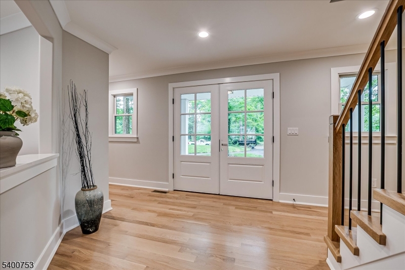 Princeton Twp., NJ 08540,569 Riverside Drive