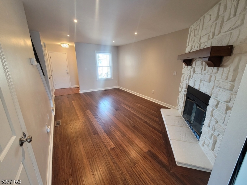 Raritan Twp., NJ 08822,405 Willow Ct