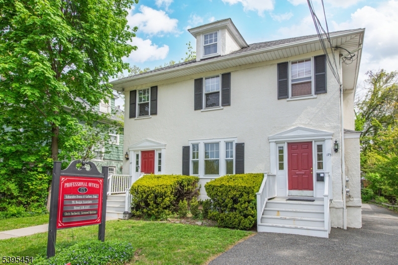 Morristown Town, NJ 07960,175 Washington St