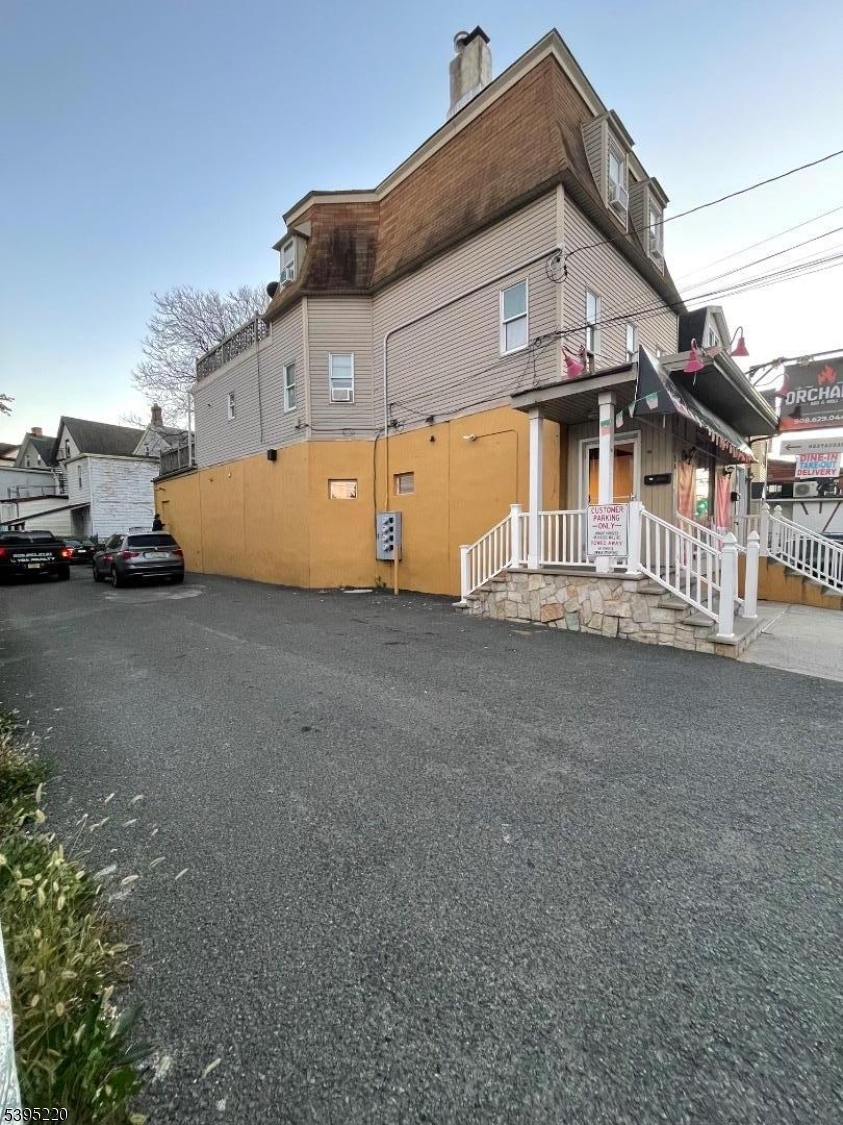 Elizabeth City, NJ 07208,54 Orchard St