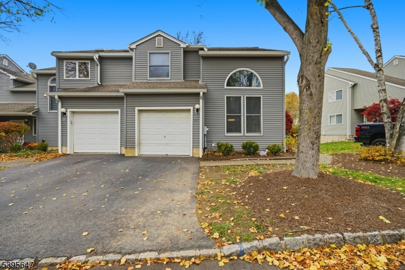 12 Meadow Pond Rd, Hardyston Twp., NJ 07419