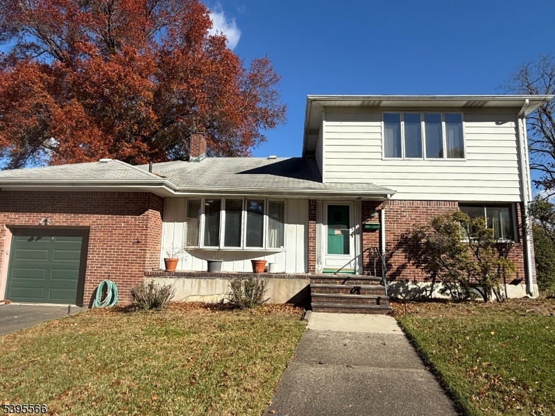 Demarest Boro, NJ 07627,52 Edward St