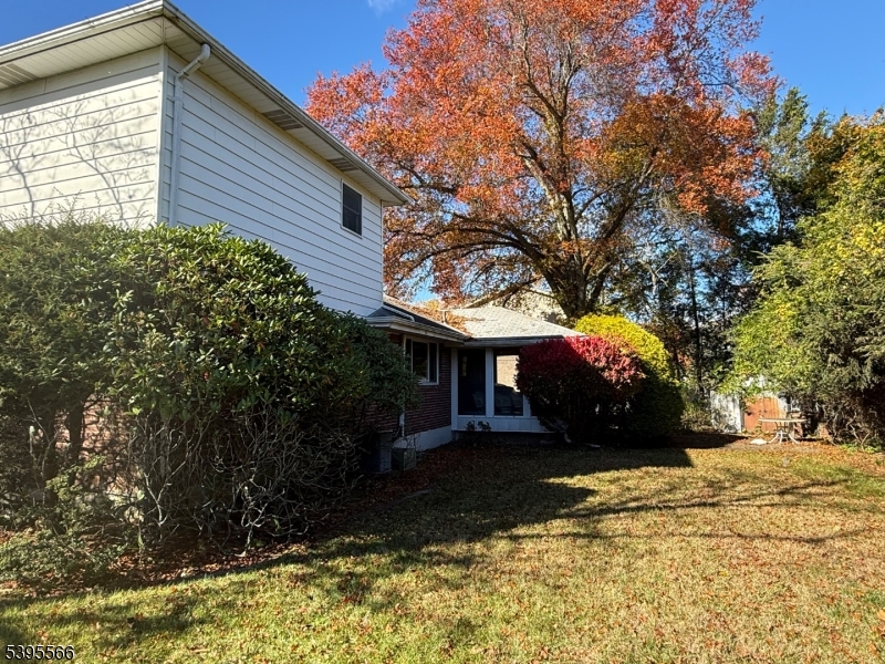 Demarest Boro, NJ 07627,52 Edward St