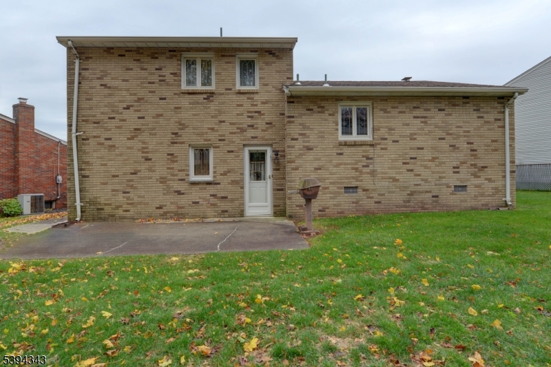 Clifton City, NJ 07013,184 Abbe Ln