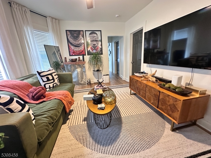 Bloomfield Twp., NJ 07003,80 BELLEVILLE AVE