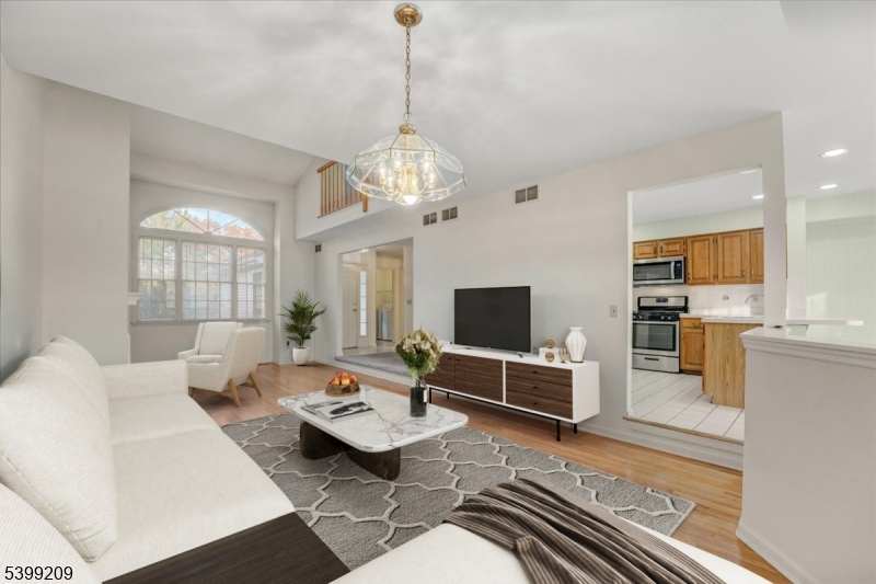 Lincoln Park Boro, NJ 07035,10 Kerri Ln