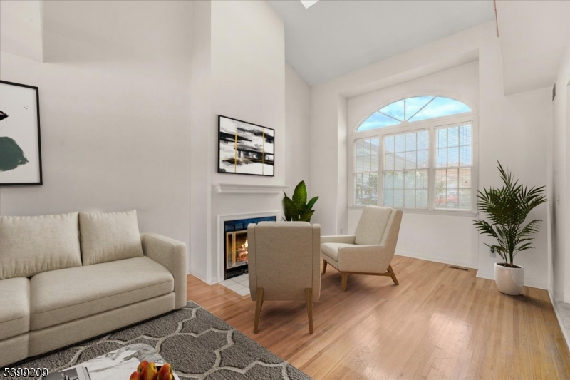 Lincoln Park Boro, NJ 07035,10 Kerri Ln