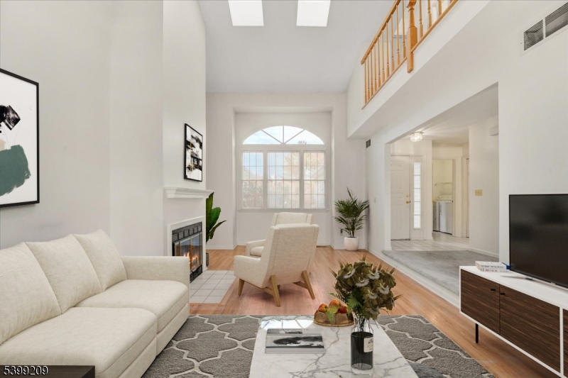 Lincoln Park Boro, NJ 07035,10 Kerri Ln