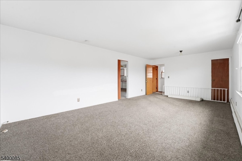 Lodi Boro, NJ 07644,203 Westervelt Pl