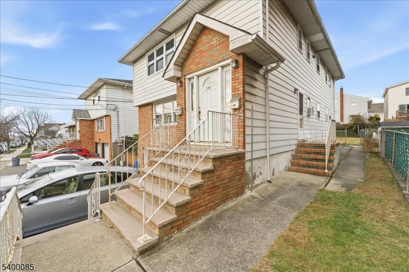 Lodi Boro, NJ 07644,203 Westervelt Pl