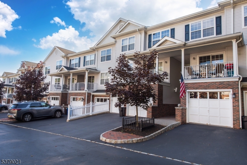 615 Knollwood Ct, Denville Twp., NJ 07834