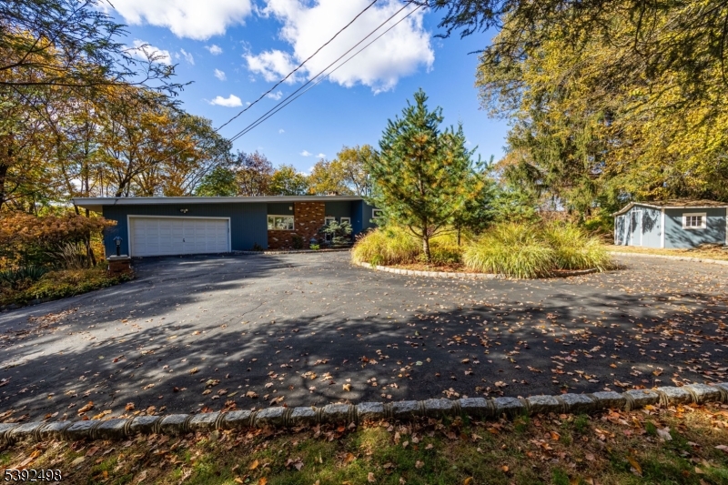 Bloomingdale Boro, NJ 07403,23A Highland Ave