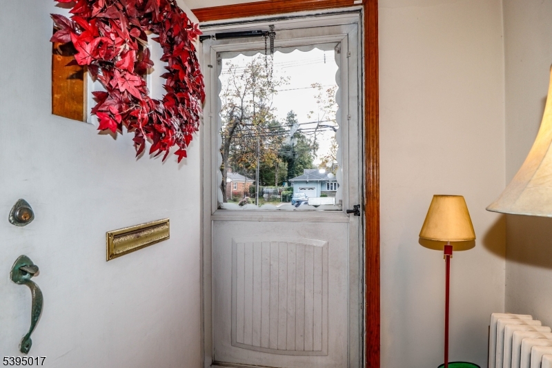 Rahway City, NJ 07065,331 W Inman Ave