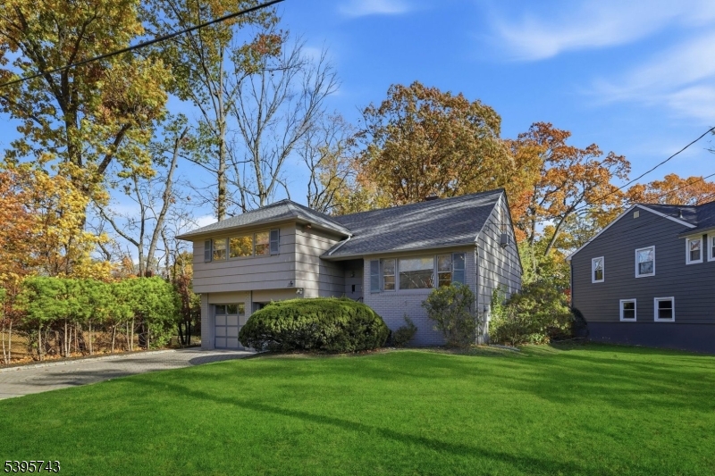 2 Maplewood Ave, Maplewood Twp., NJ 07040