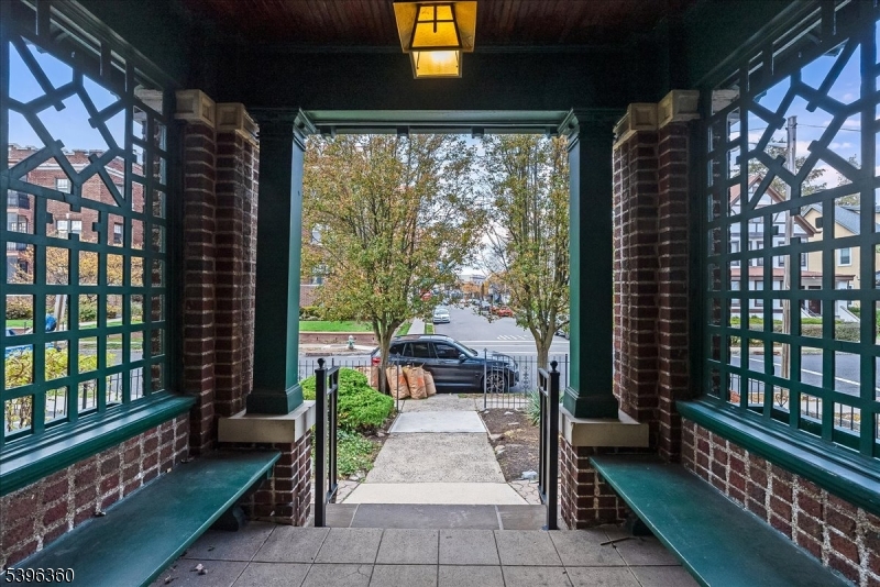 Montclair Twp., NJ 07042,30 The Crescent - Unit 3 #3