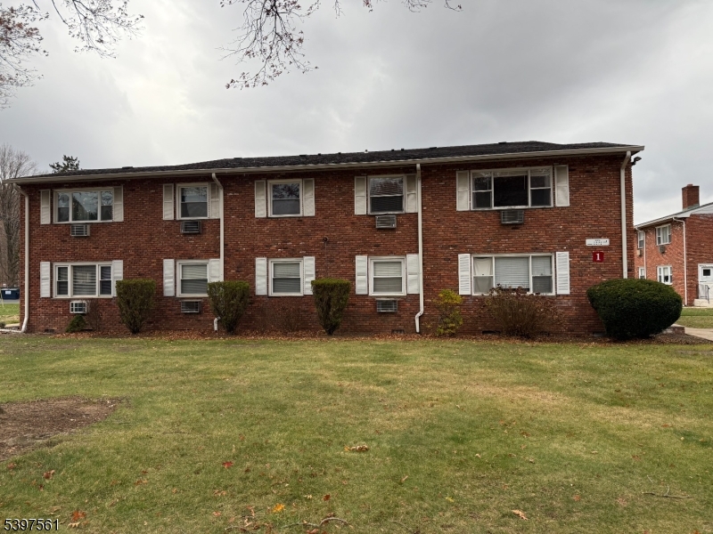 680 St Rt15, Jefferson Twp., NJ 07849