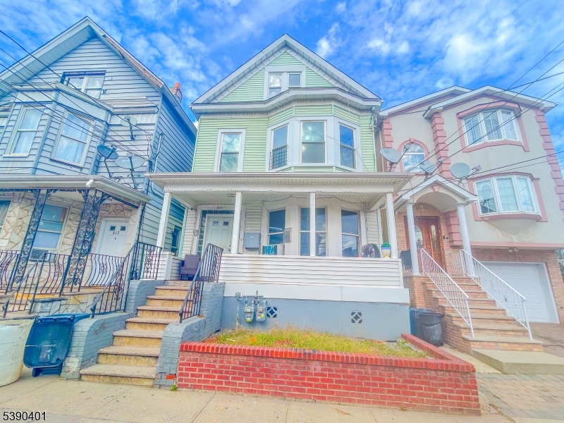 411 Fulton St #2, Elizabeth City, NJ 07206