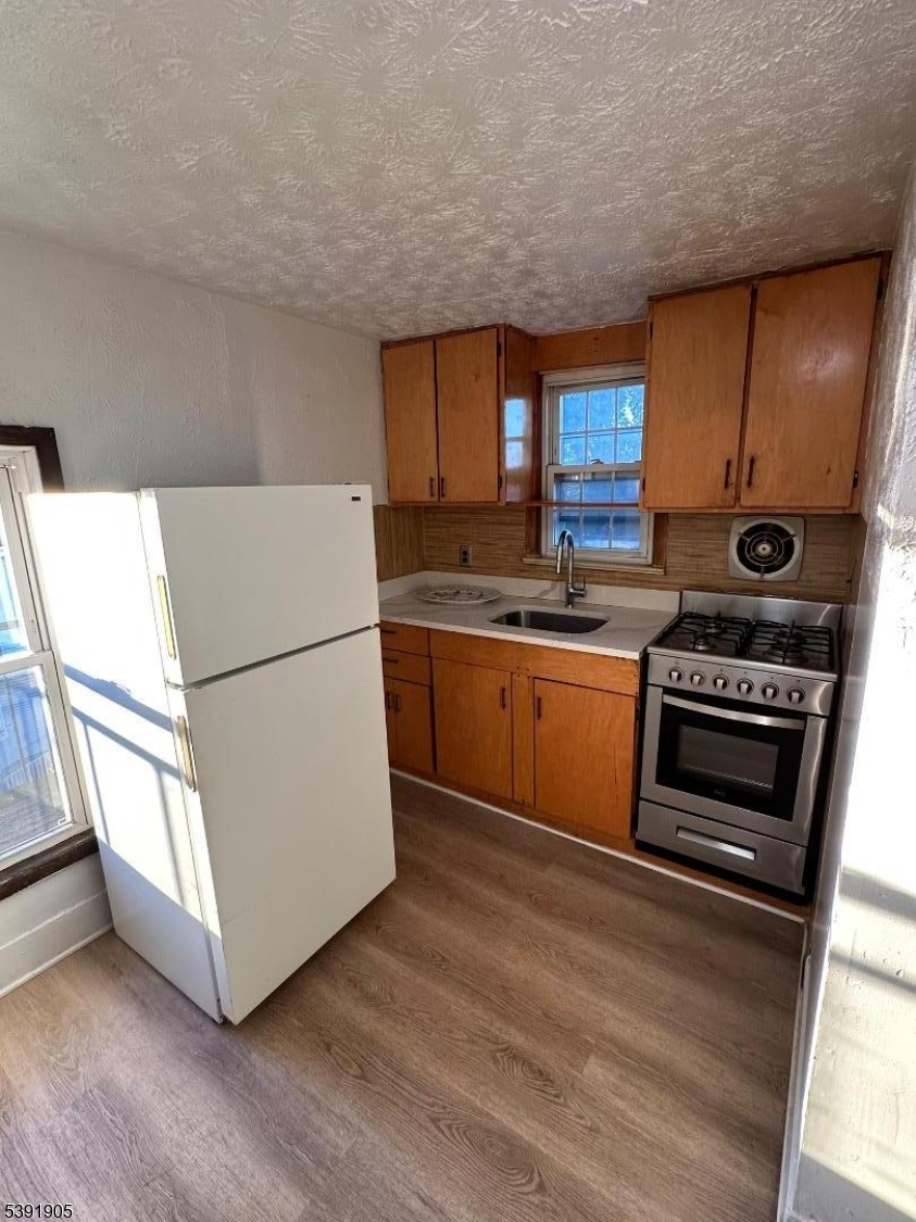 Paterson City, NJ 07501,421 Ellison St