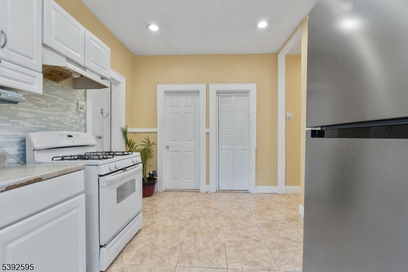 Irvington Twp., NJ 07111,213 Maple Avenue